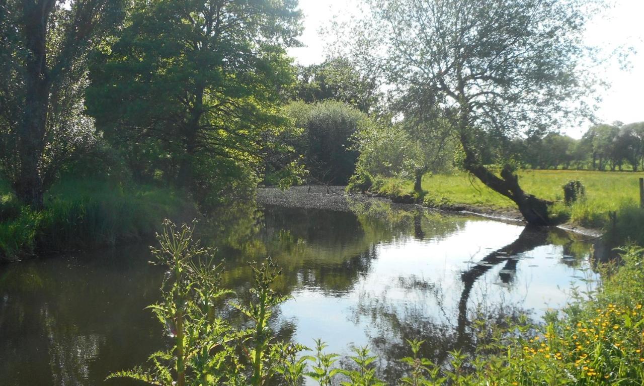 Riverview Bohal Luaran gambar